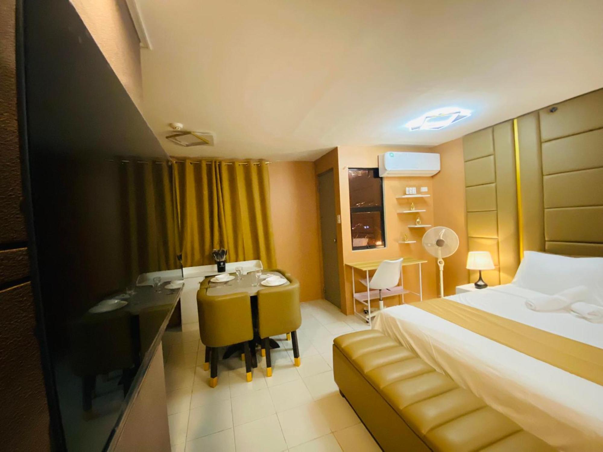The Barracks Staycation Санта-Роса Екстер'єр фото